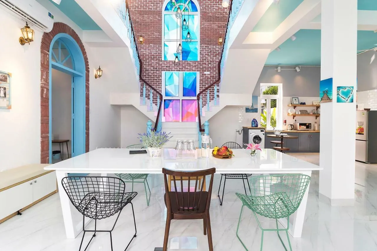 Christina'S Nha Trang - Santorini Villa