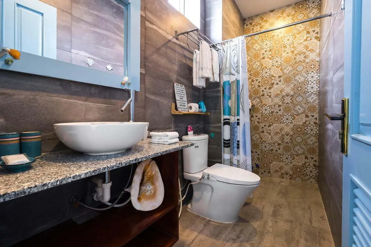 Christina'S Nha Trang - Santorini Villa